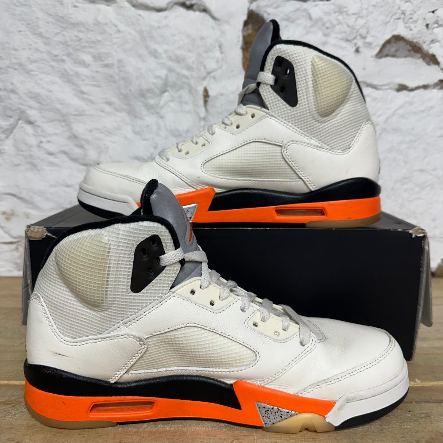 Air Jordan 5 Shattered Backboard Sz 9