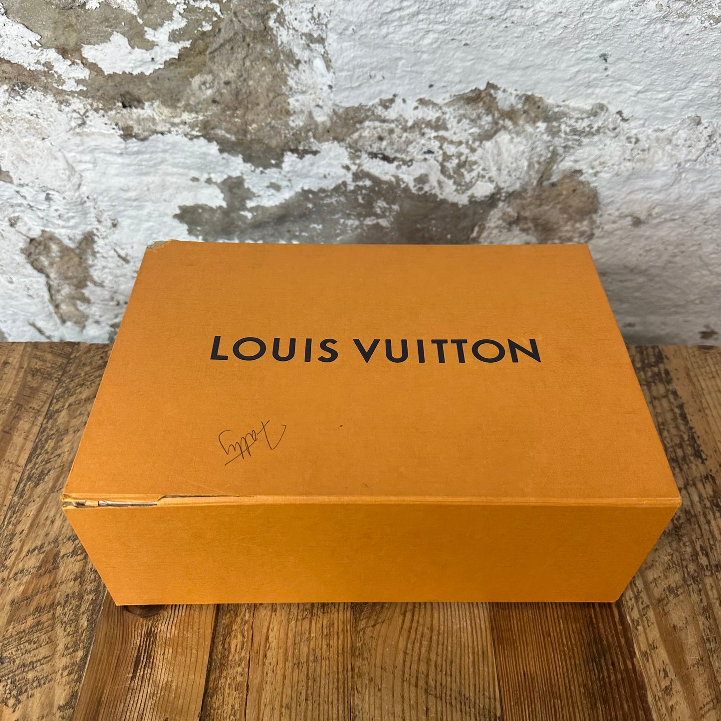 Louis Vuitton Black Brown Monogram Runaway Sneaker Sz 6.5 (39)