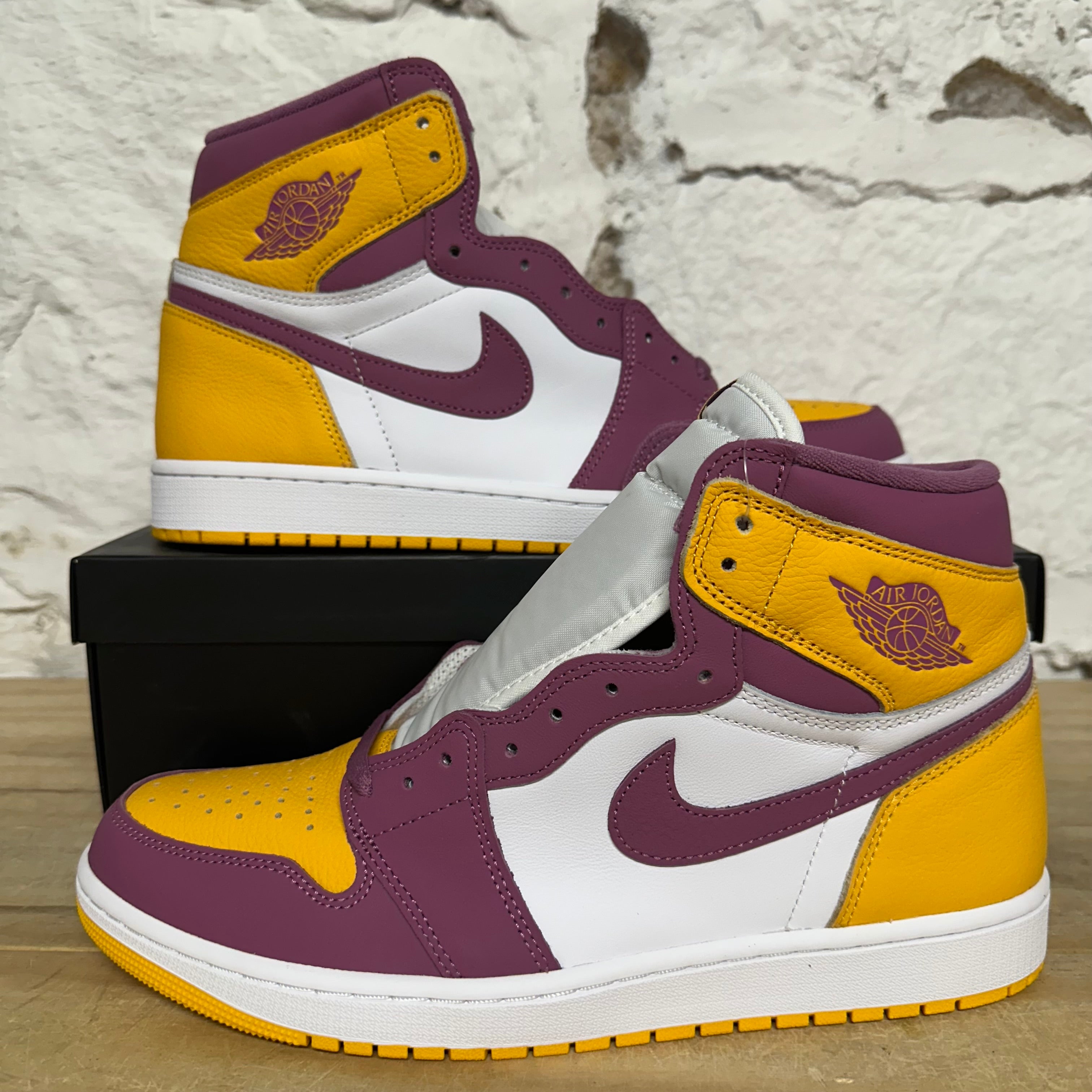 Air Jordan 1 High Brotherhood Sz 12 DS