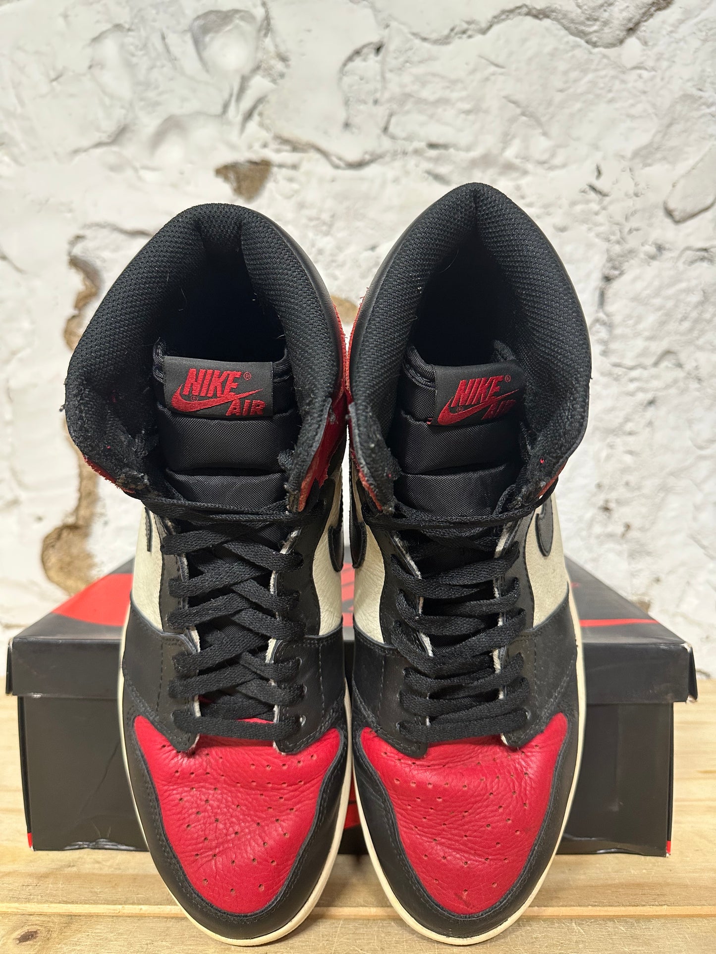 Air Jordan 1 High Bred Toe Sz 13