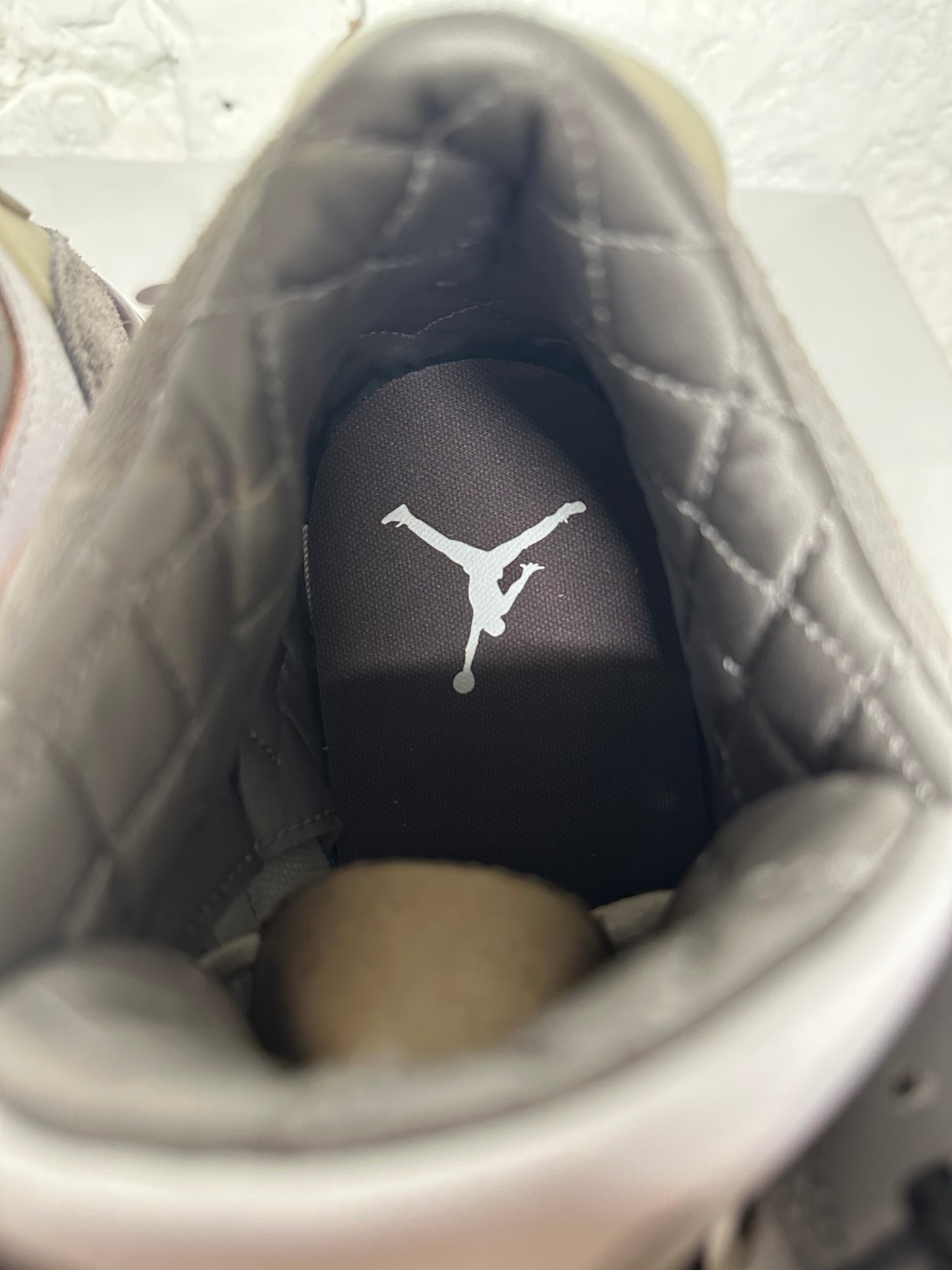 Air Jordan 3 A Ma Maniere Sz 10.5 (12W) DS