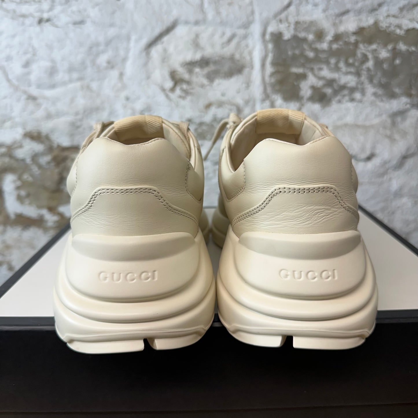 Gucci Rhyton Vintage Logo Cream Sneaker Sz 7