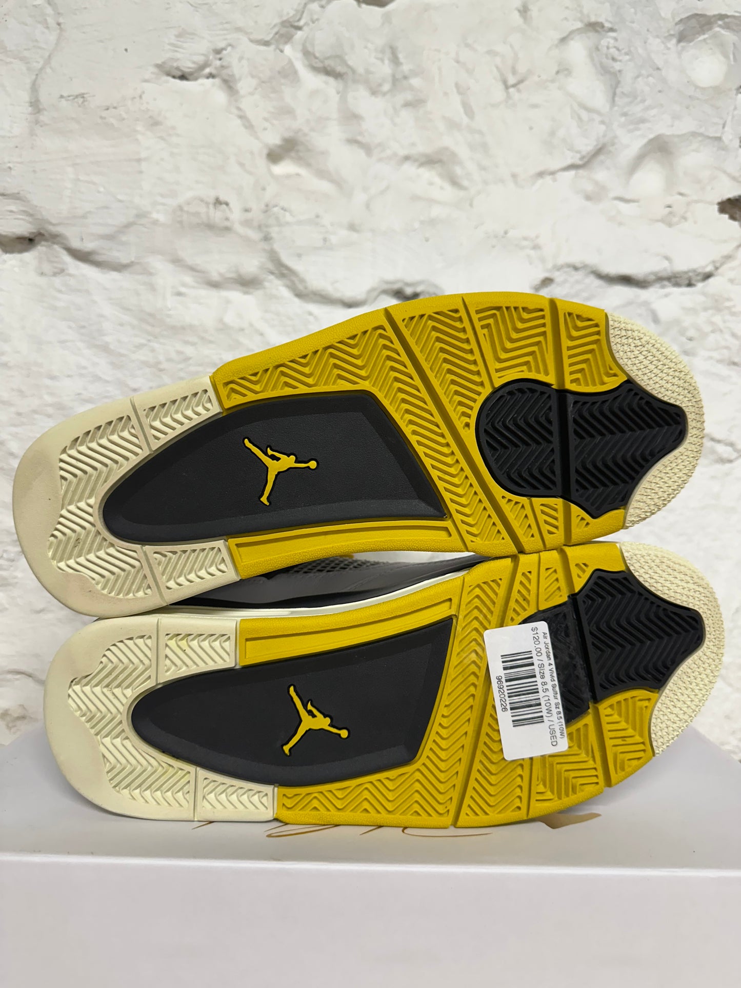 Air Jordan 4 Vivid Sulfur Sz 8.5 (10W)