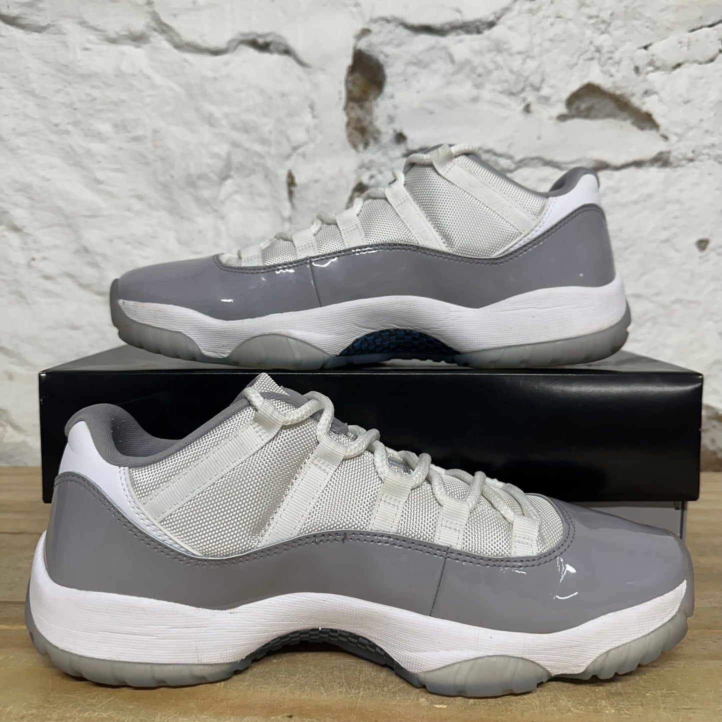 Air Jordan 11 Low Cement Grey Sz 11