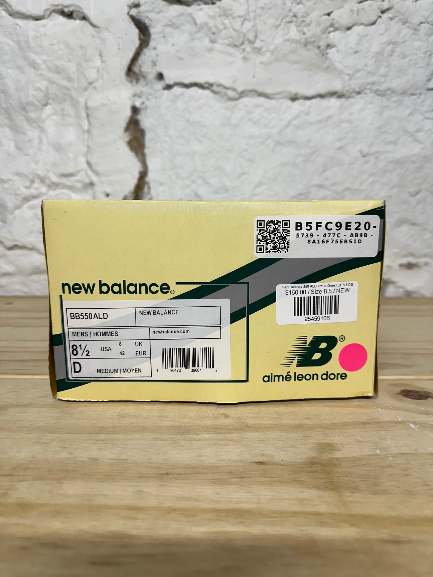 New Balance 550 ALD White Green Sz 8.5 DS