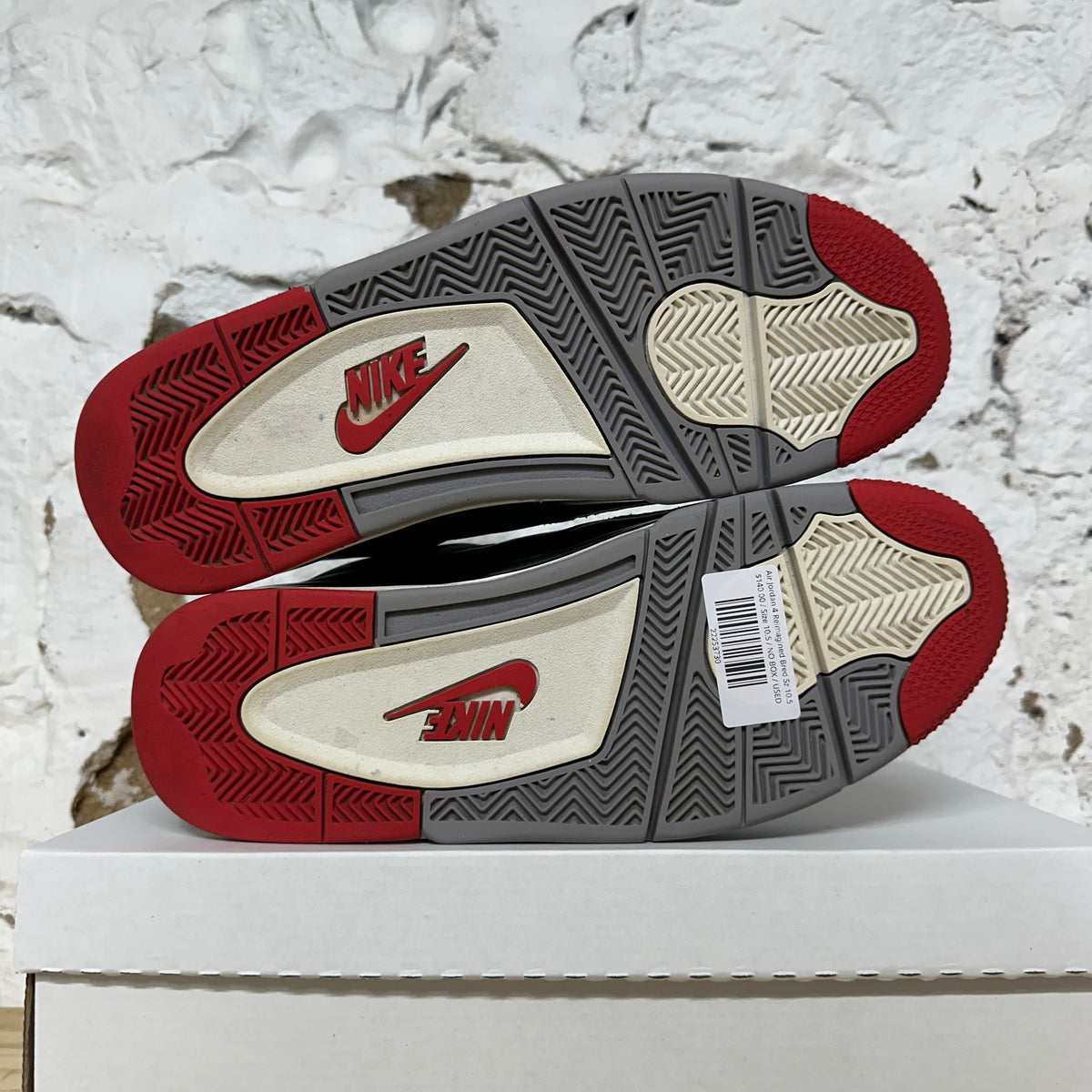 Air Jordan 4 Bred Reimagined Sz 10.5