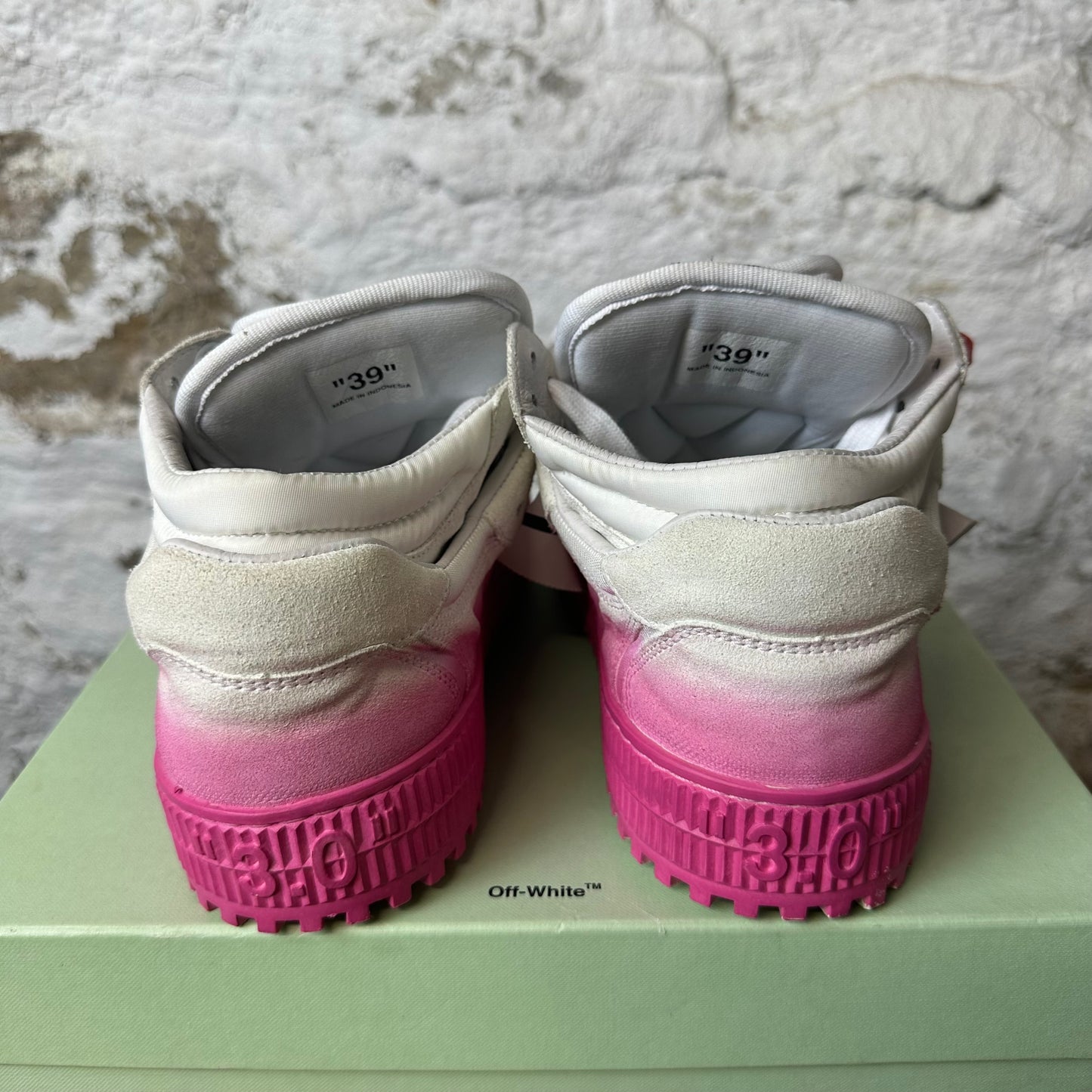 Off-White 3.0 Pink White Sneaker Sz 6.5 (39) DS