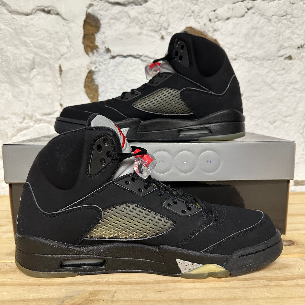 Air Jordan 5 Black Metallic (2007) Sz 10 DS