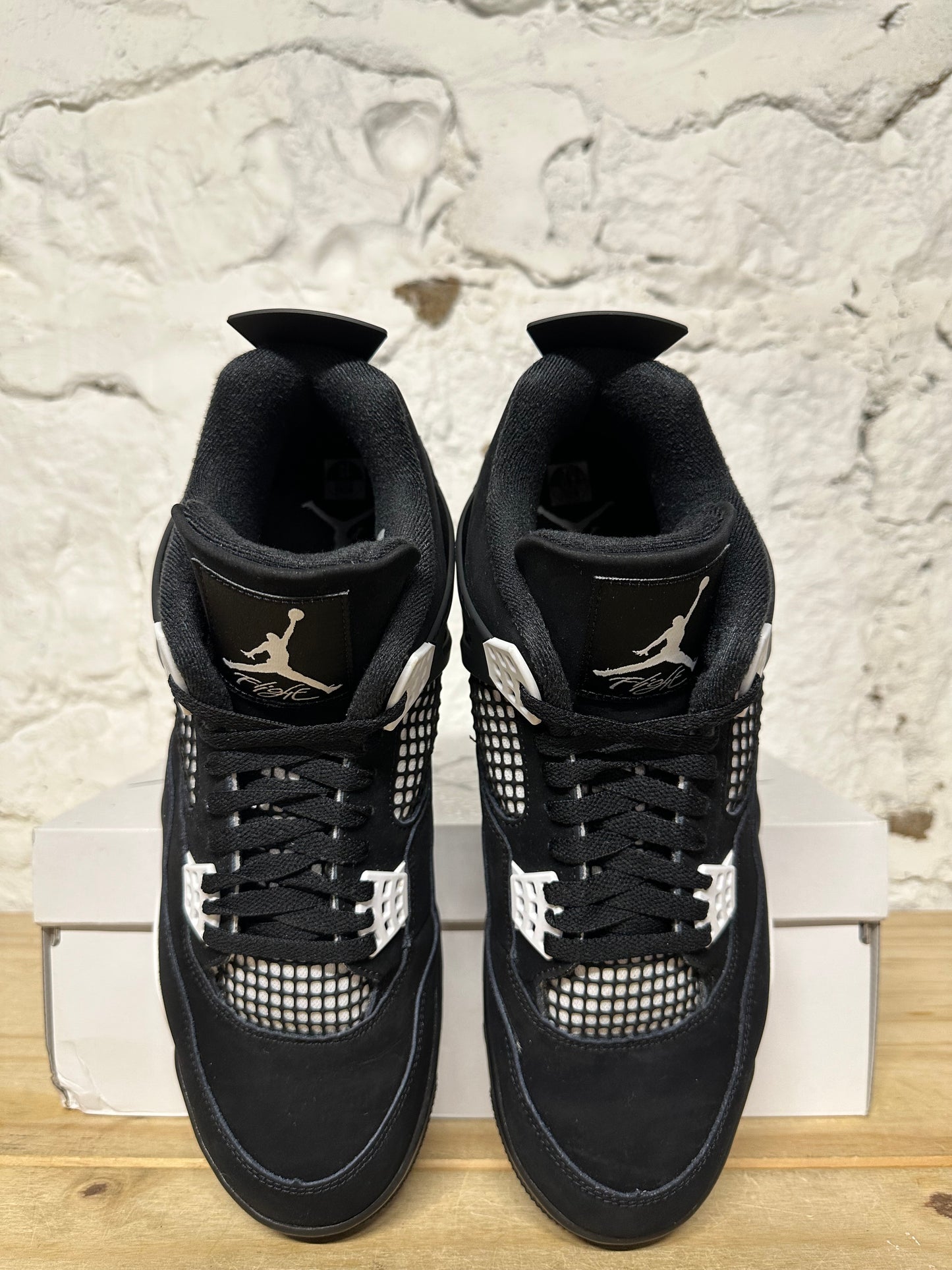 Air Jordan 4 White Thunder Sz 12