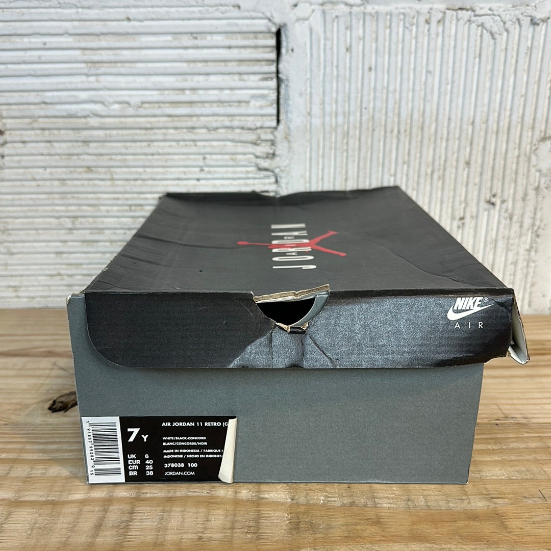 Air Jordan 11 Concord Sz 7Y