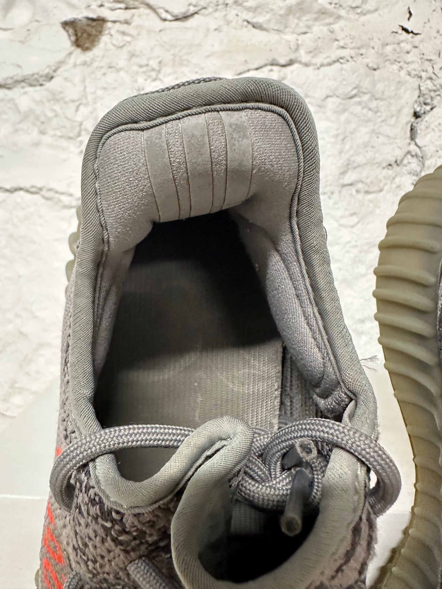 Yeezy 350 V2 Beluga Sz 8 No Box