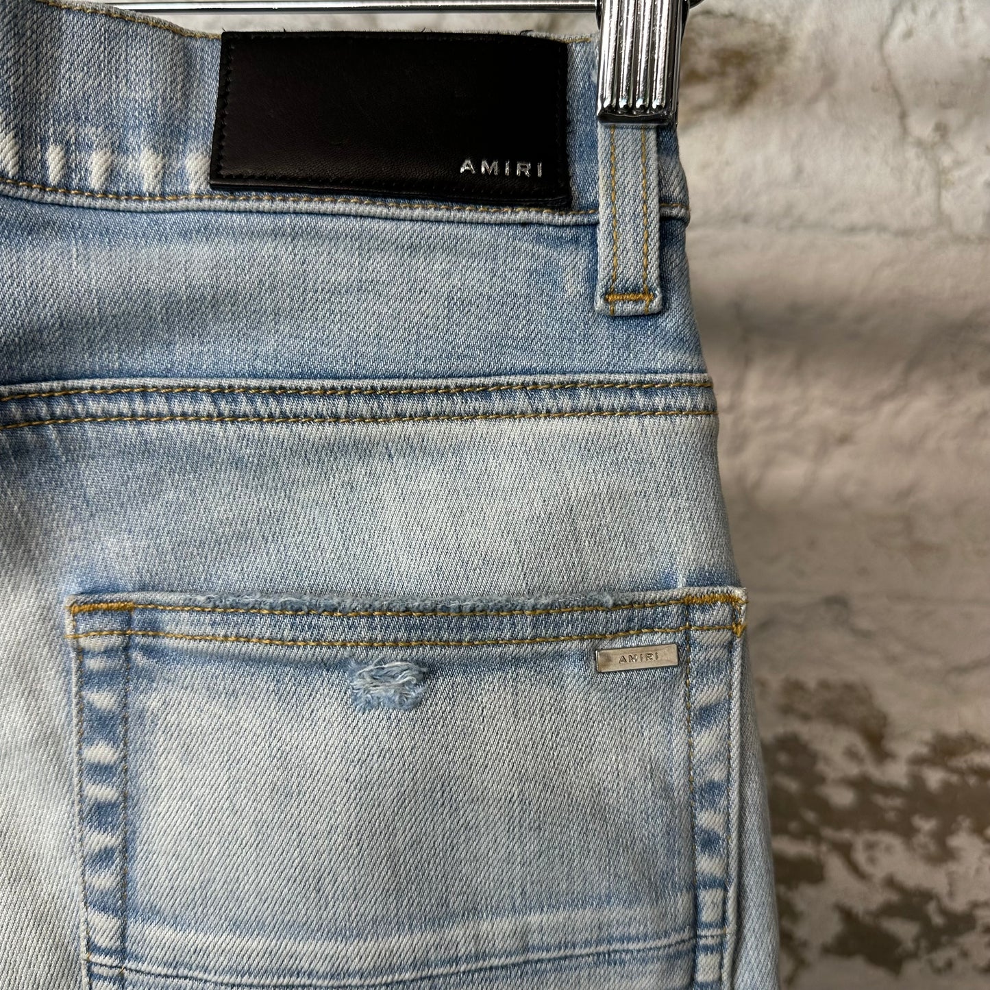 Amiri MX1 Camo Patch Light Blue Denim Jeans Sz 28