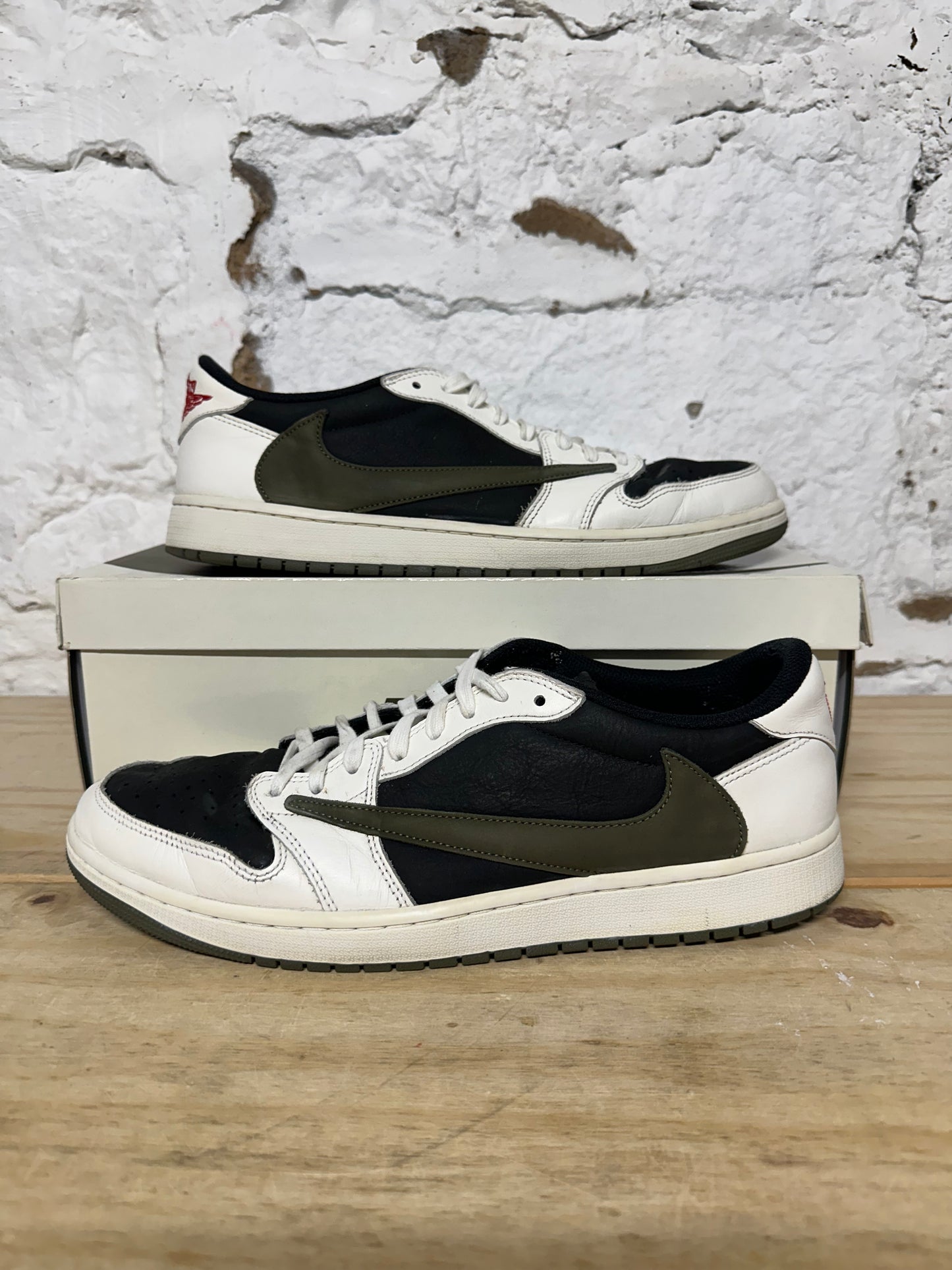 Air Jordan 1 Low Travis Scott Olive Sz 13 (14.5W)