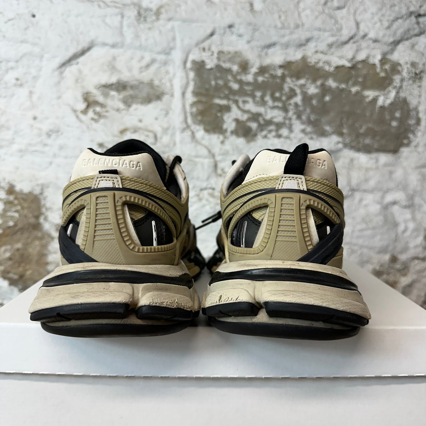 Balenciaga Track 2 Beige White Black Sneaker Sz 9 (42)