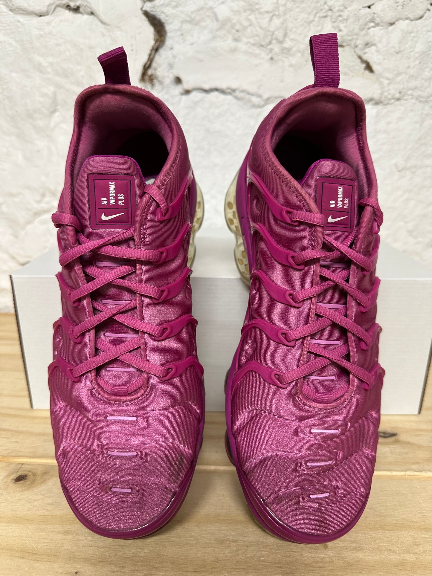 Nike Vapormax Plus Berry Sz 8.5