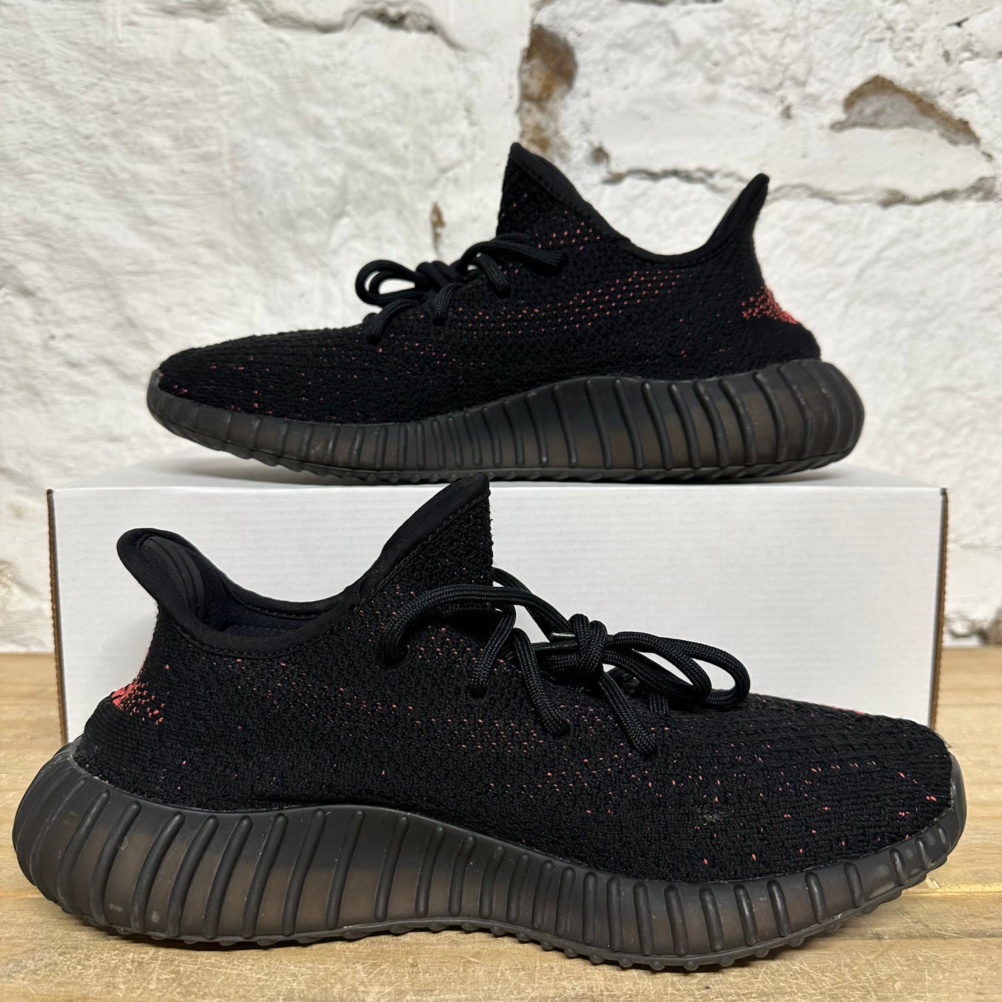 Yeezy 350 V2 Core Red (2016) Sz 9