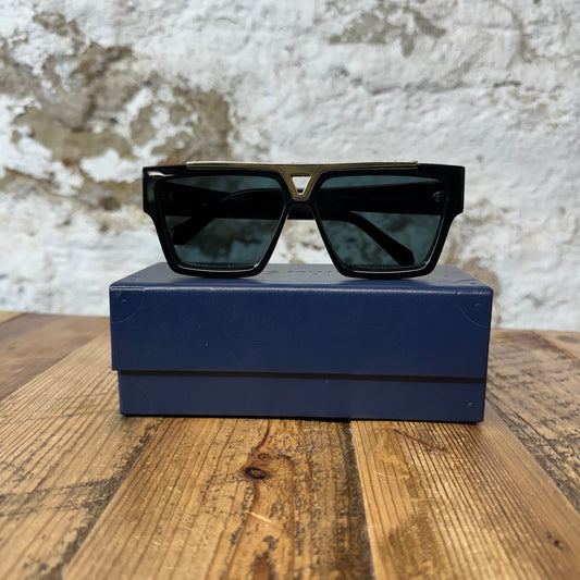 Louis Vuitton Black Evidence Sunglasses W/ Box