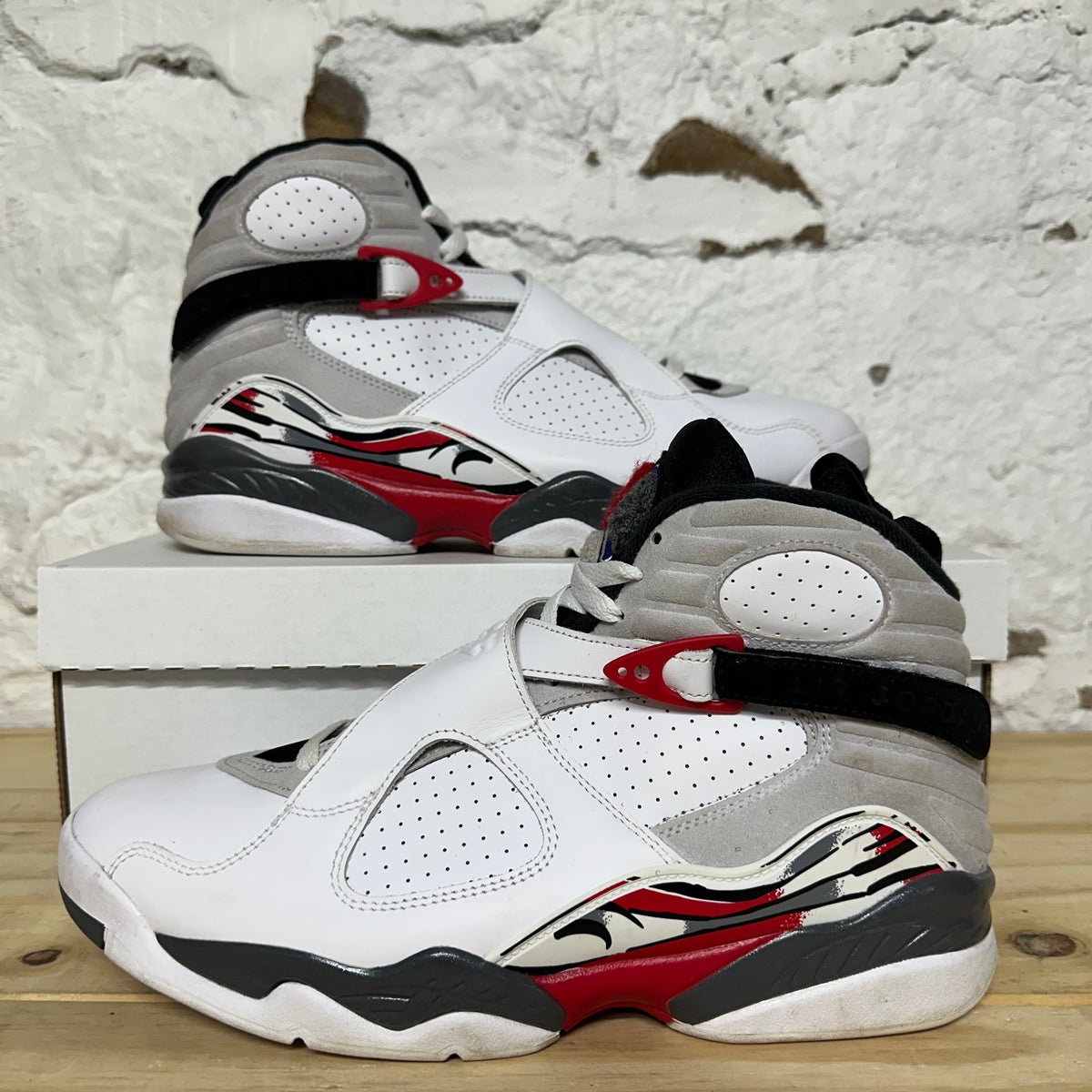 Air Jordan 8 White True Red (2025) Sz 10.5