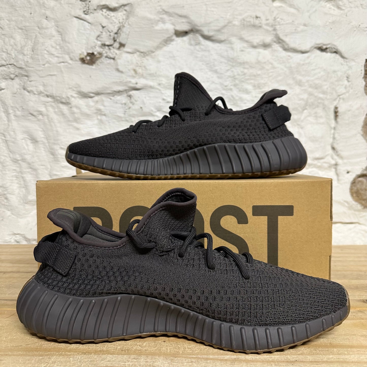 Yeezy 350 V2 Cinder Sz 13