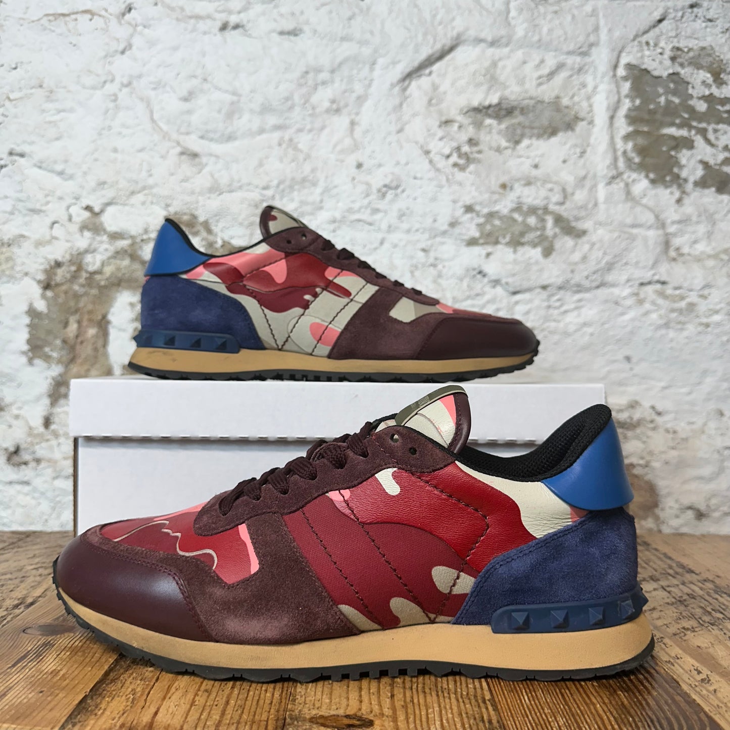 Valentino Pink Red Camo Rock Runner Sneaker Sz 10 (43)