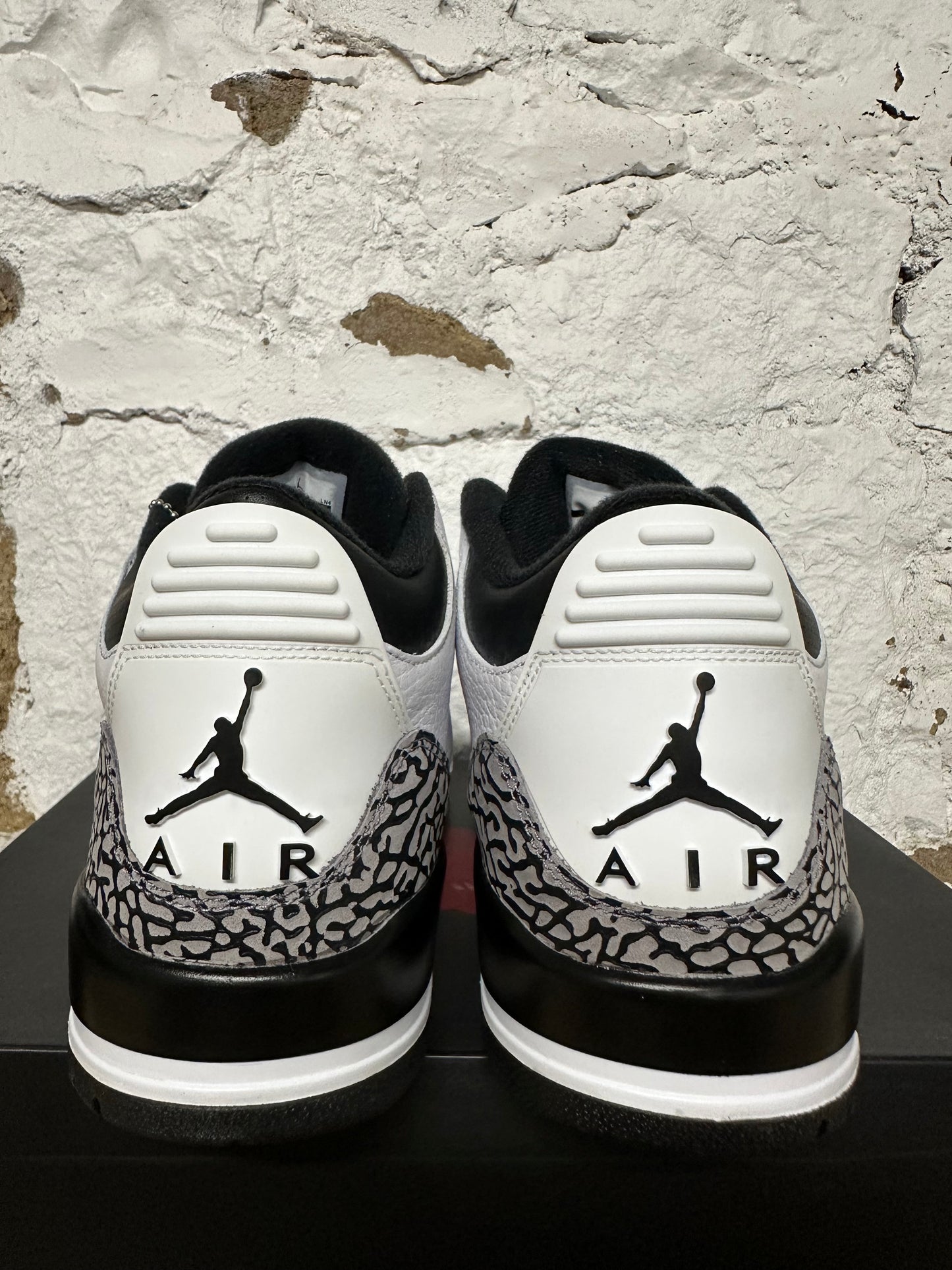 Air Jordan 3 Infrared 23 Sz 10 DS