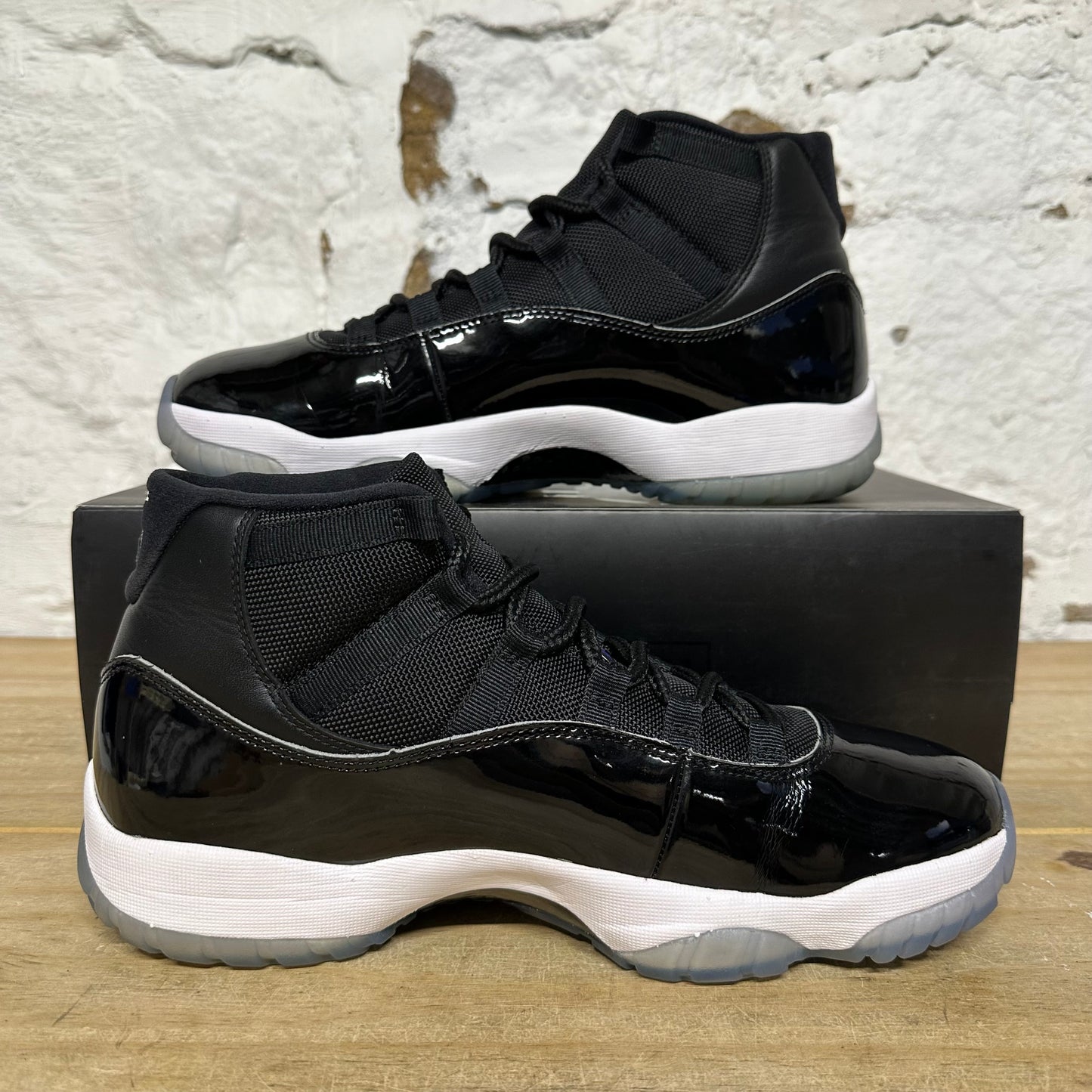 Air Jordan 11 High Space Jam (2016) Sz 10.5