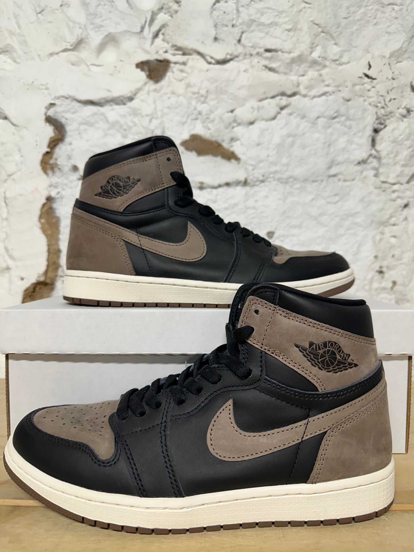 Air Jordan 1 High Palomino Sz 8.5