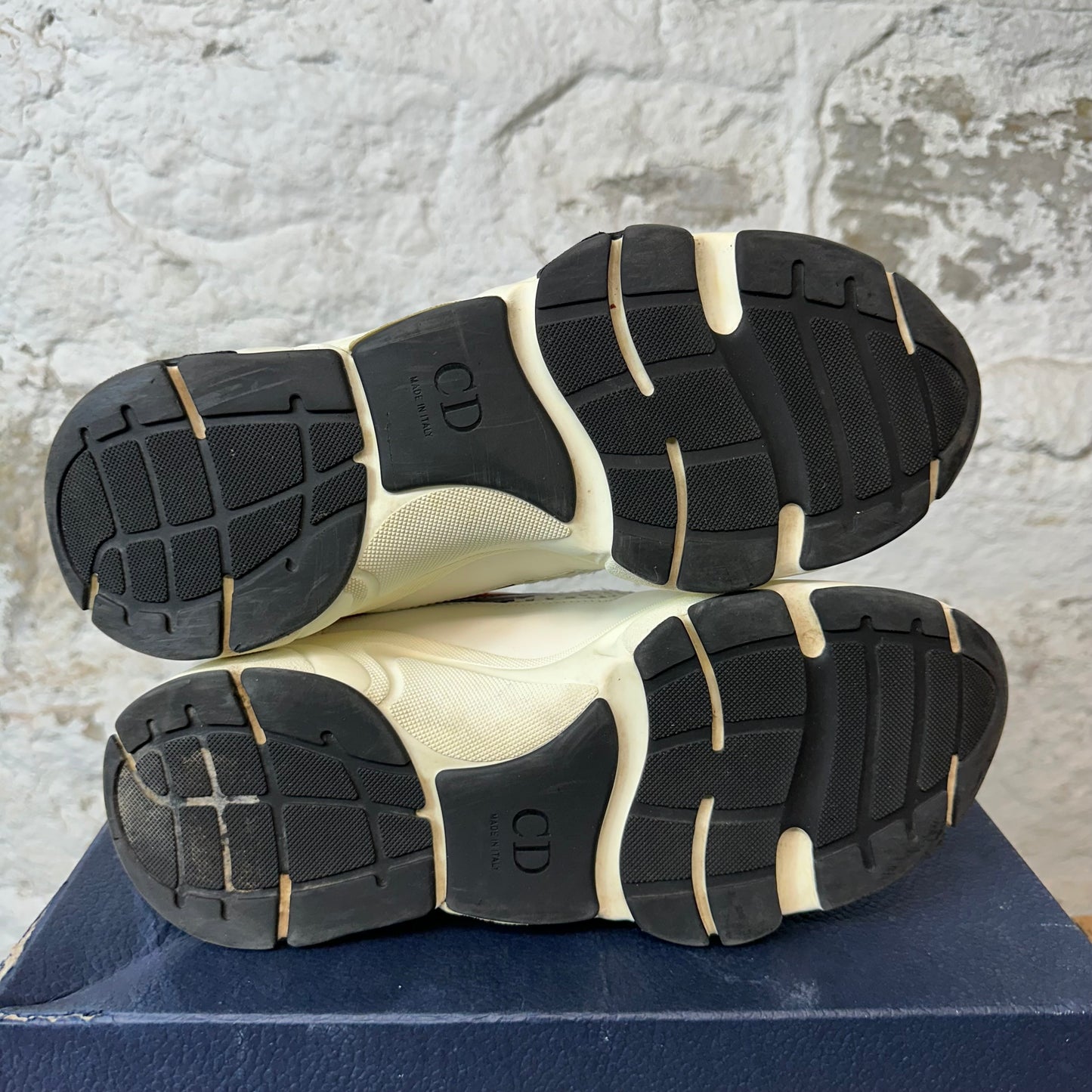 Dior B22 Orange Black White Sneaker Sz 10 (43)