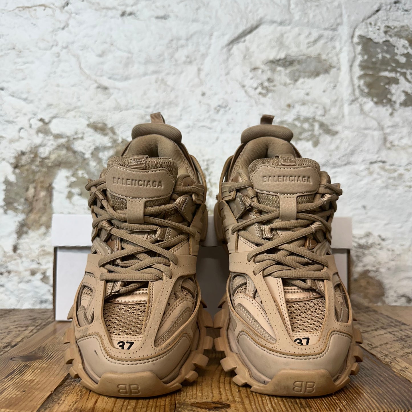 Balenciaga Track Runner Tan Sneaker Sz 5 (37)