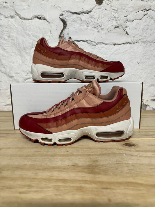 Nike Air Max 95 Dusty Peach Sz 7 (8.5W)