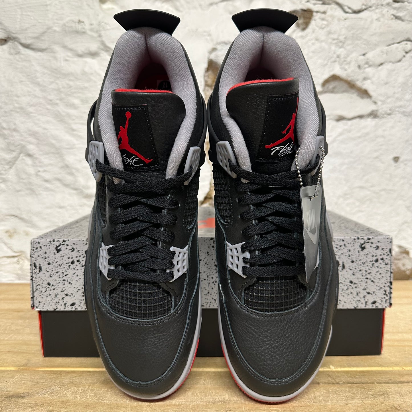 Air Jordan 4 Bred Reimaigned Sz 12 DS