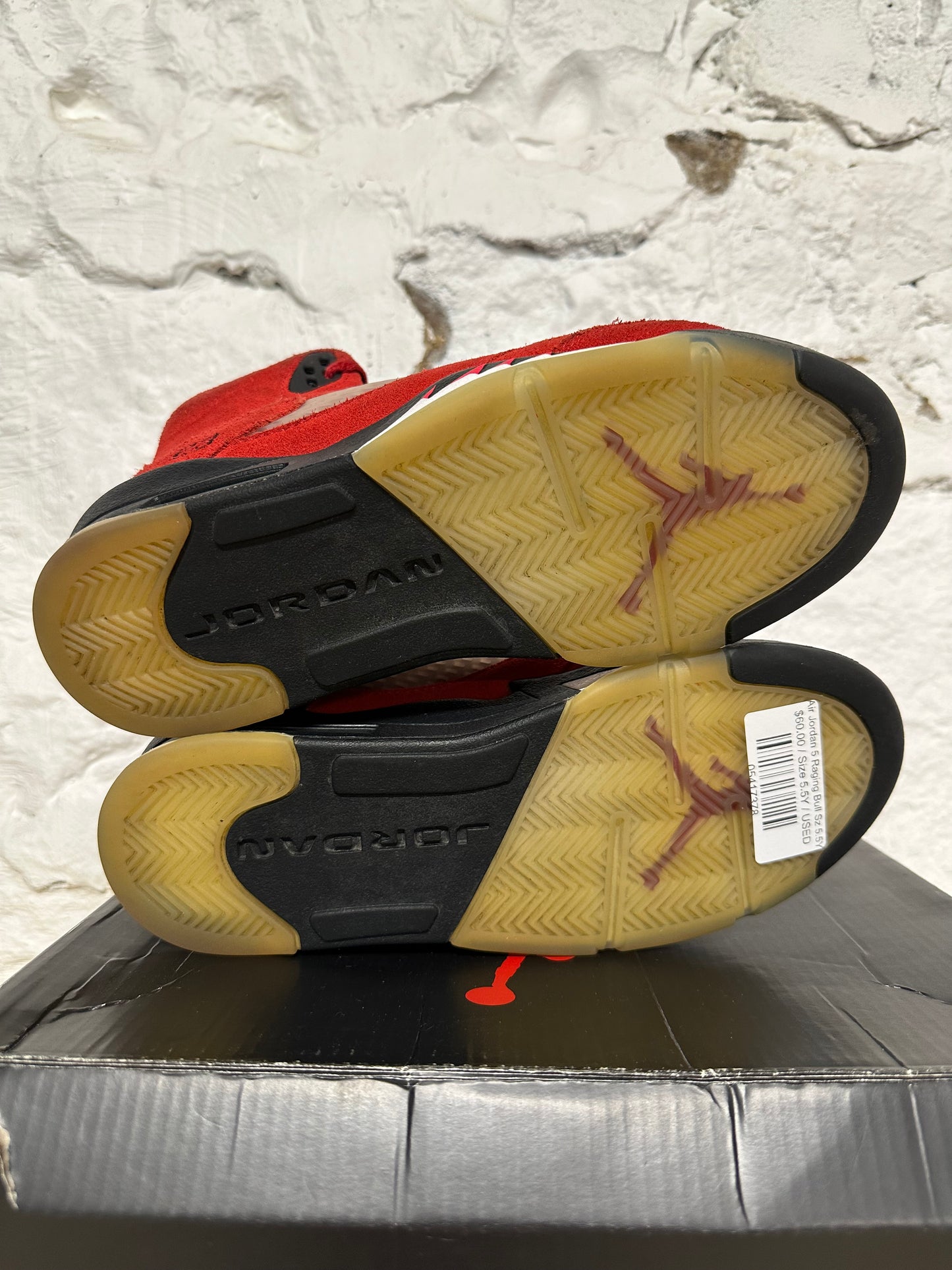 Air Jordan 5 Raging Bull Sz 5.5Y