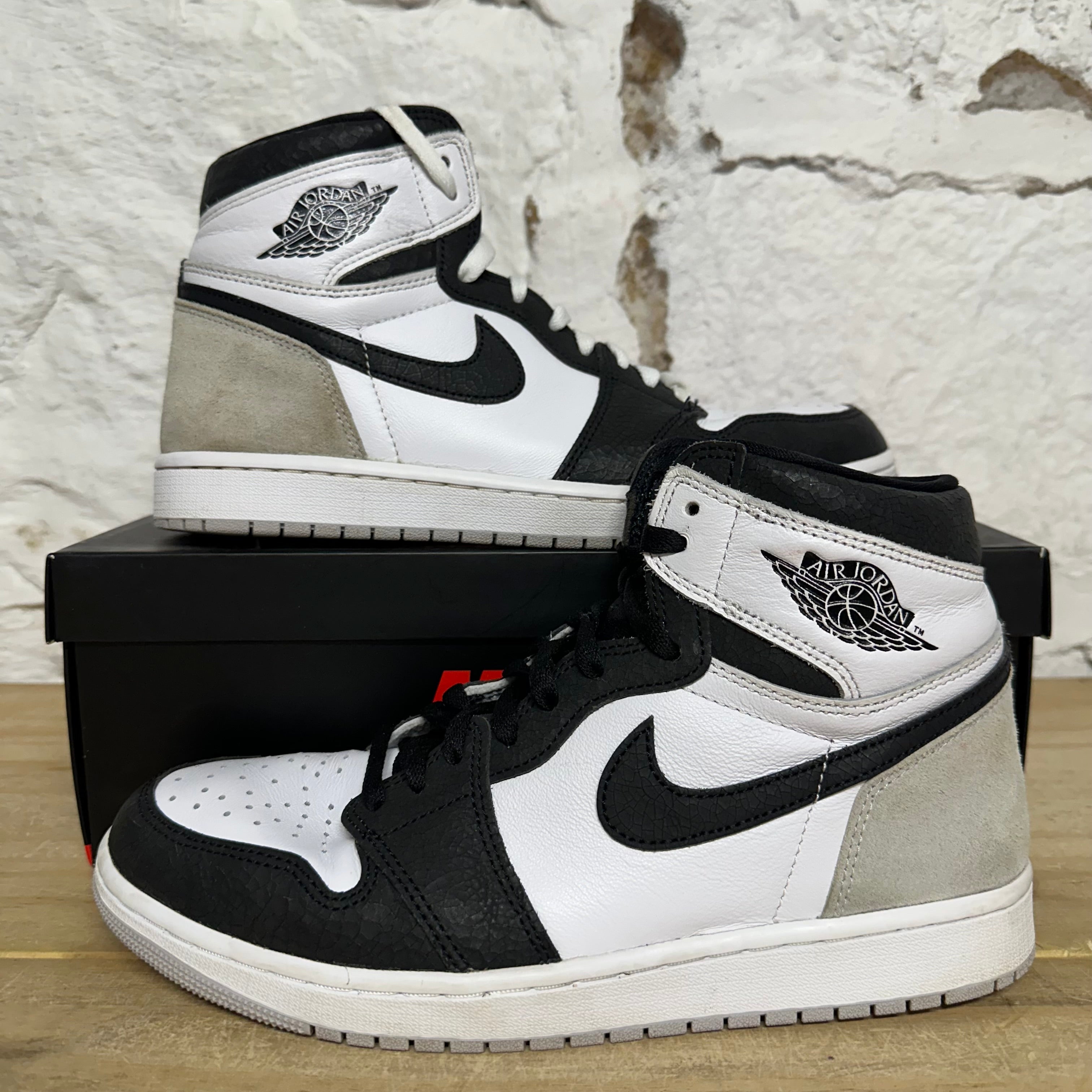 Air Jordan 1 High Bleached Coral Sz 10
