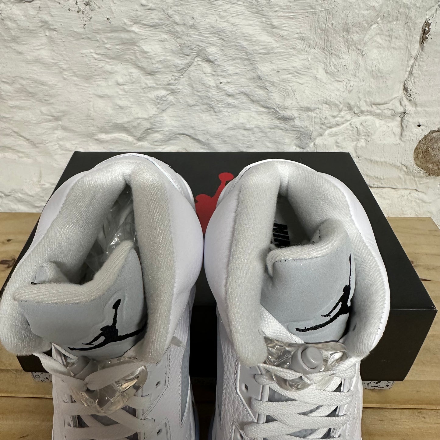 Air Jordan 5 White Metallic (2026) Sz 9.5 DS