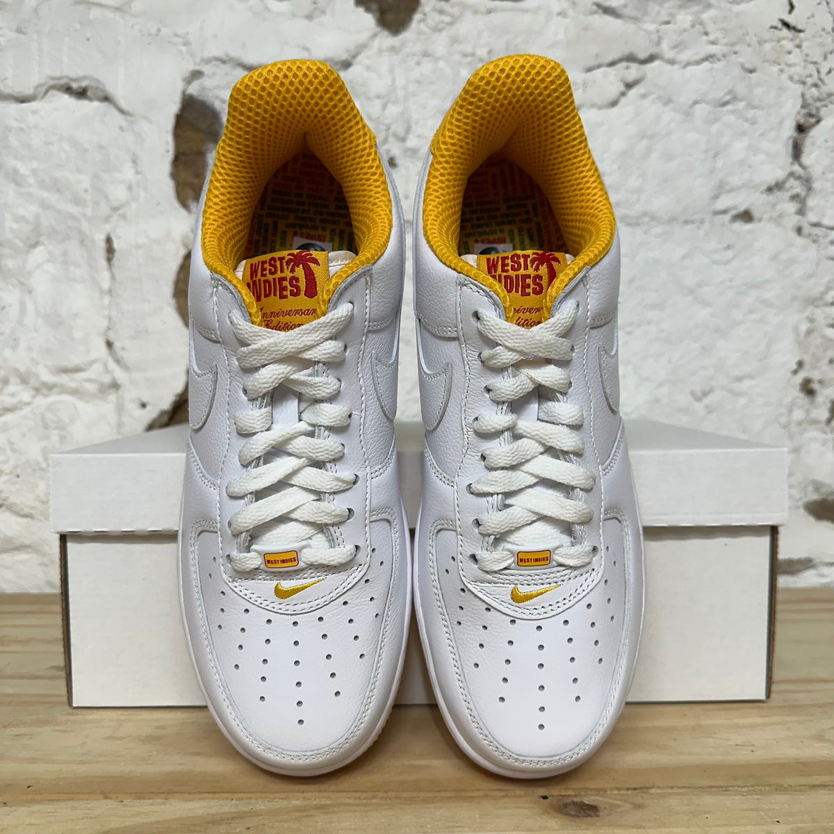 Nike Air Force 1 Low Retro West Indies (2023) Sz 8 DS