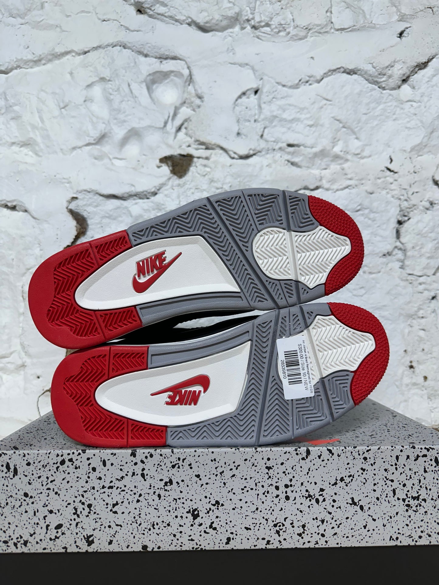 Air Jordan 4 Bred Reimagined Sz 10 DS
