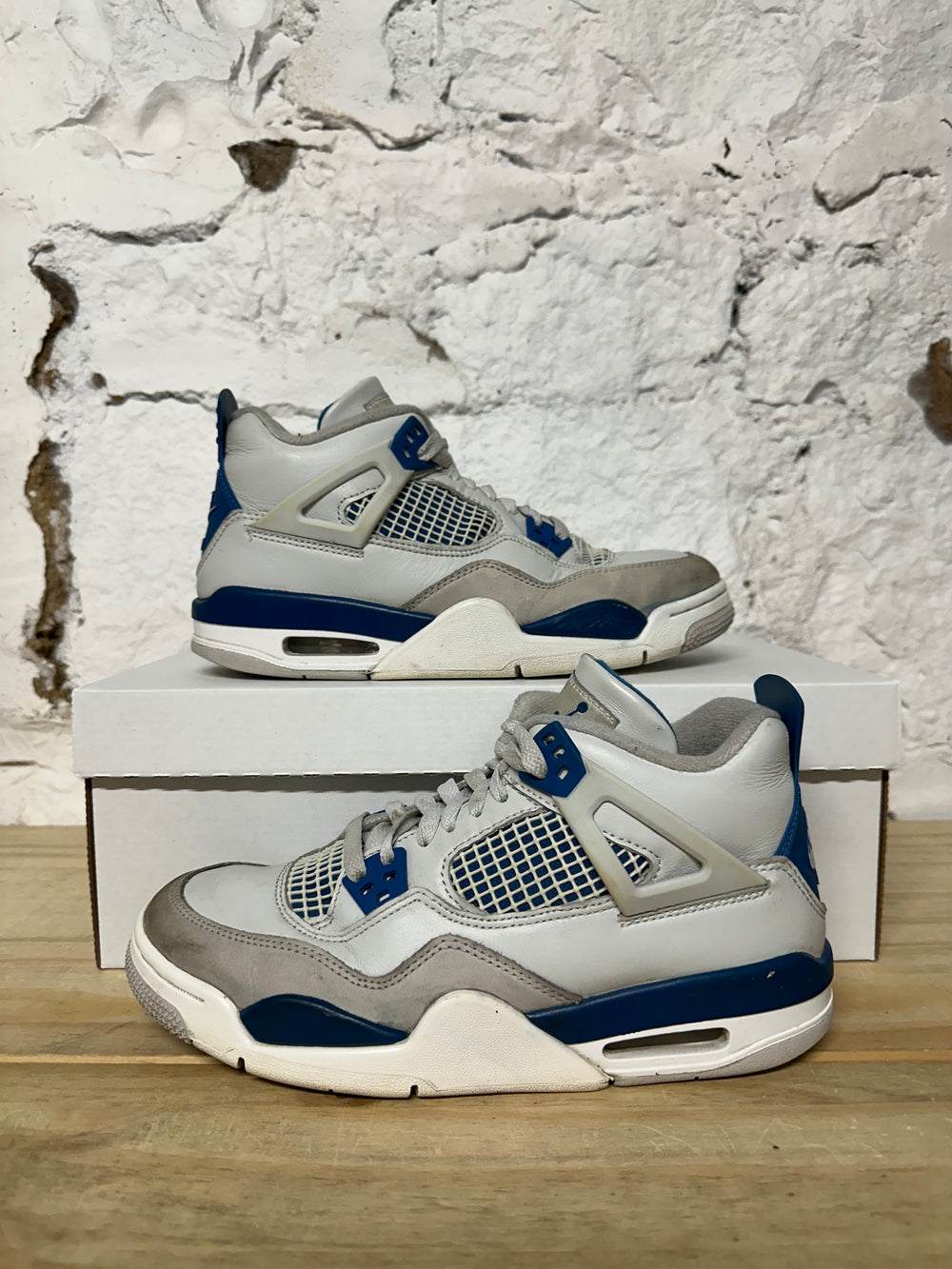 Air Jordan 4 Military Blue Sz 6.5Y