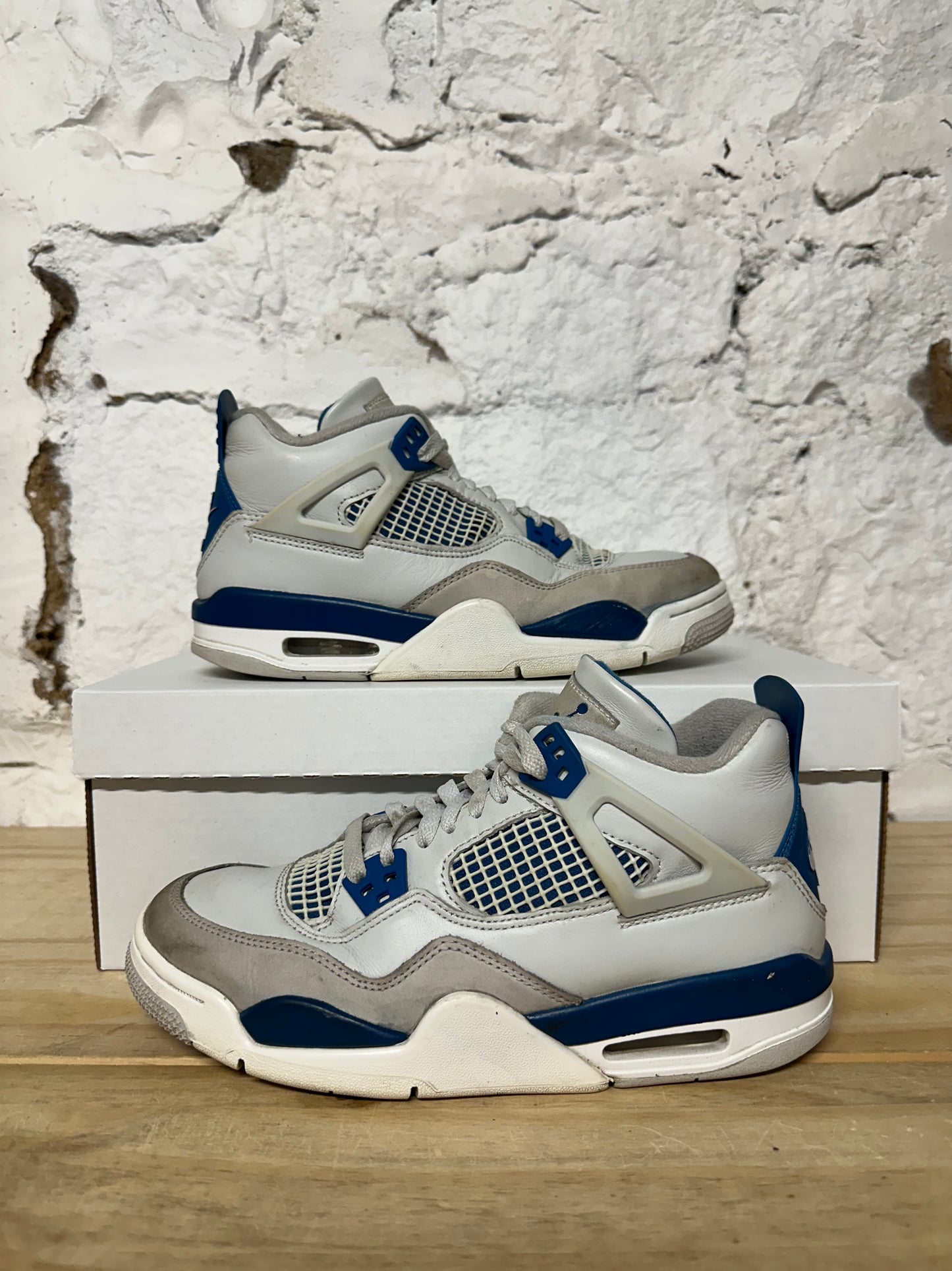 Air Jordan 4 Military Blue Sz 6.5Y