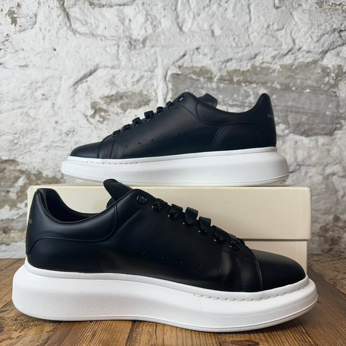 Alexander McQueen Black White Sole Sneaker Sz 12 (45)