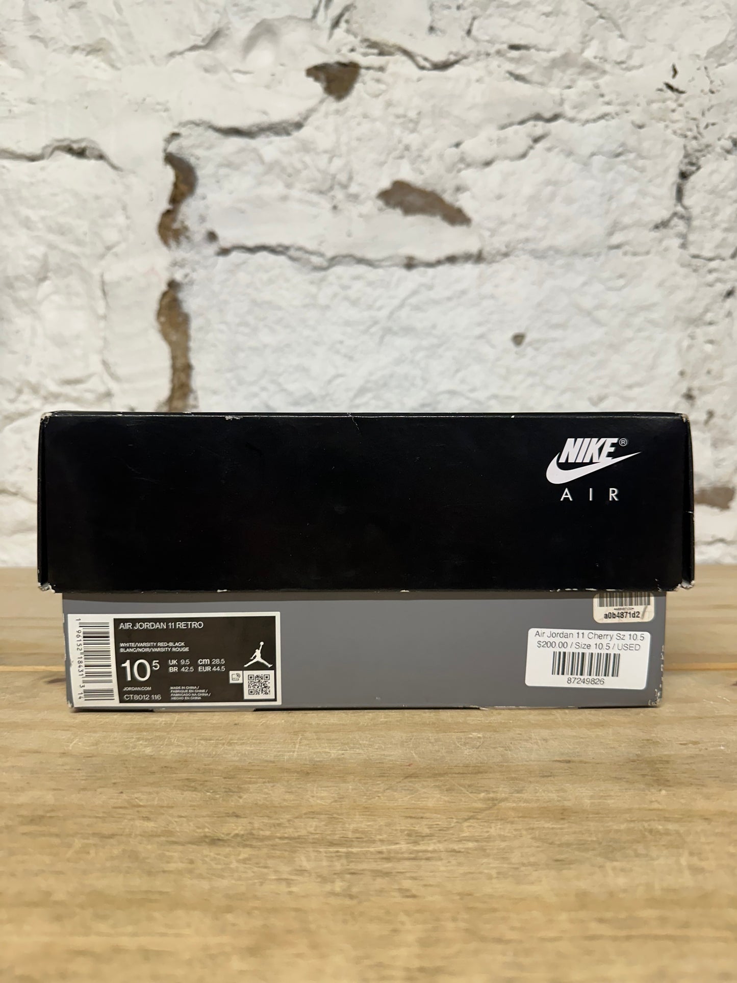 Air Jordan 11 High Cherry Sz 10.5