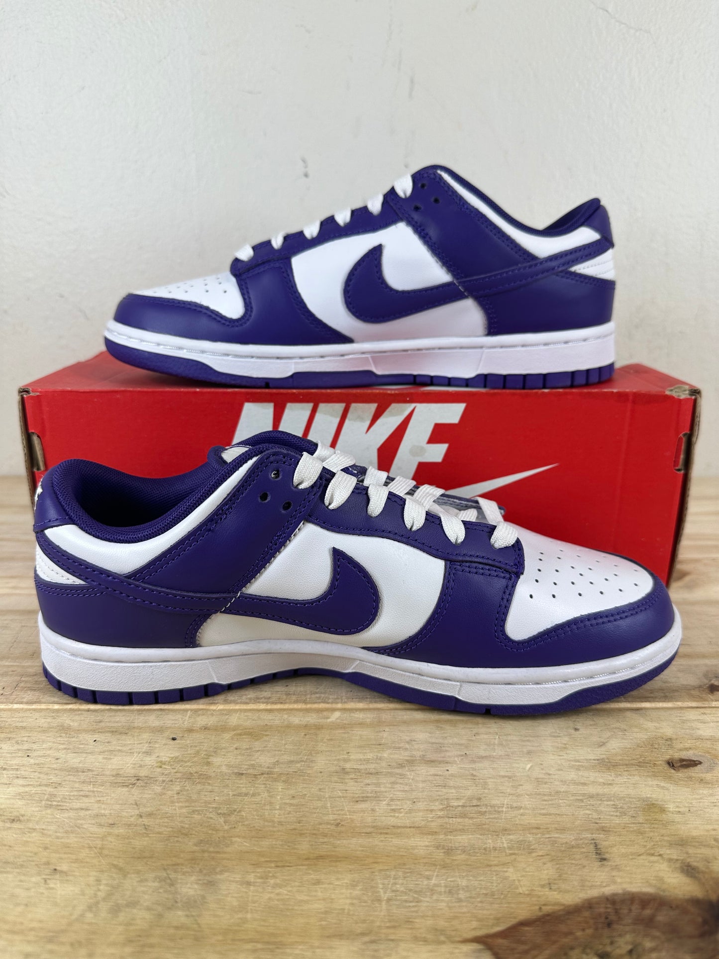 Nike Dunk Low Championship Court Purple Sz 7.5 DS