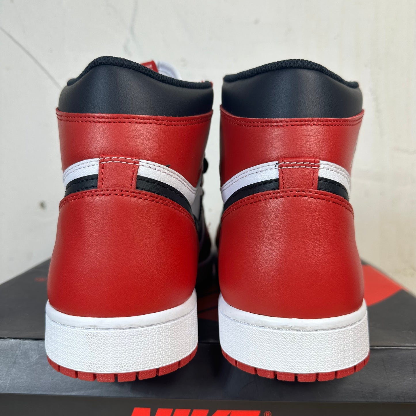 Air Jordan 1 Chicago (2015) Size 14 DS