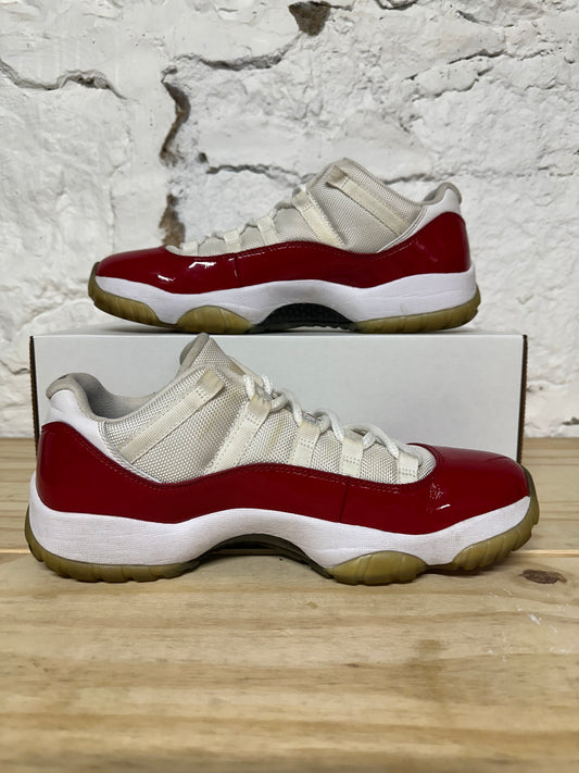 Air Jordan 11 Low Cherry Sz 10