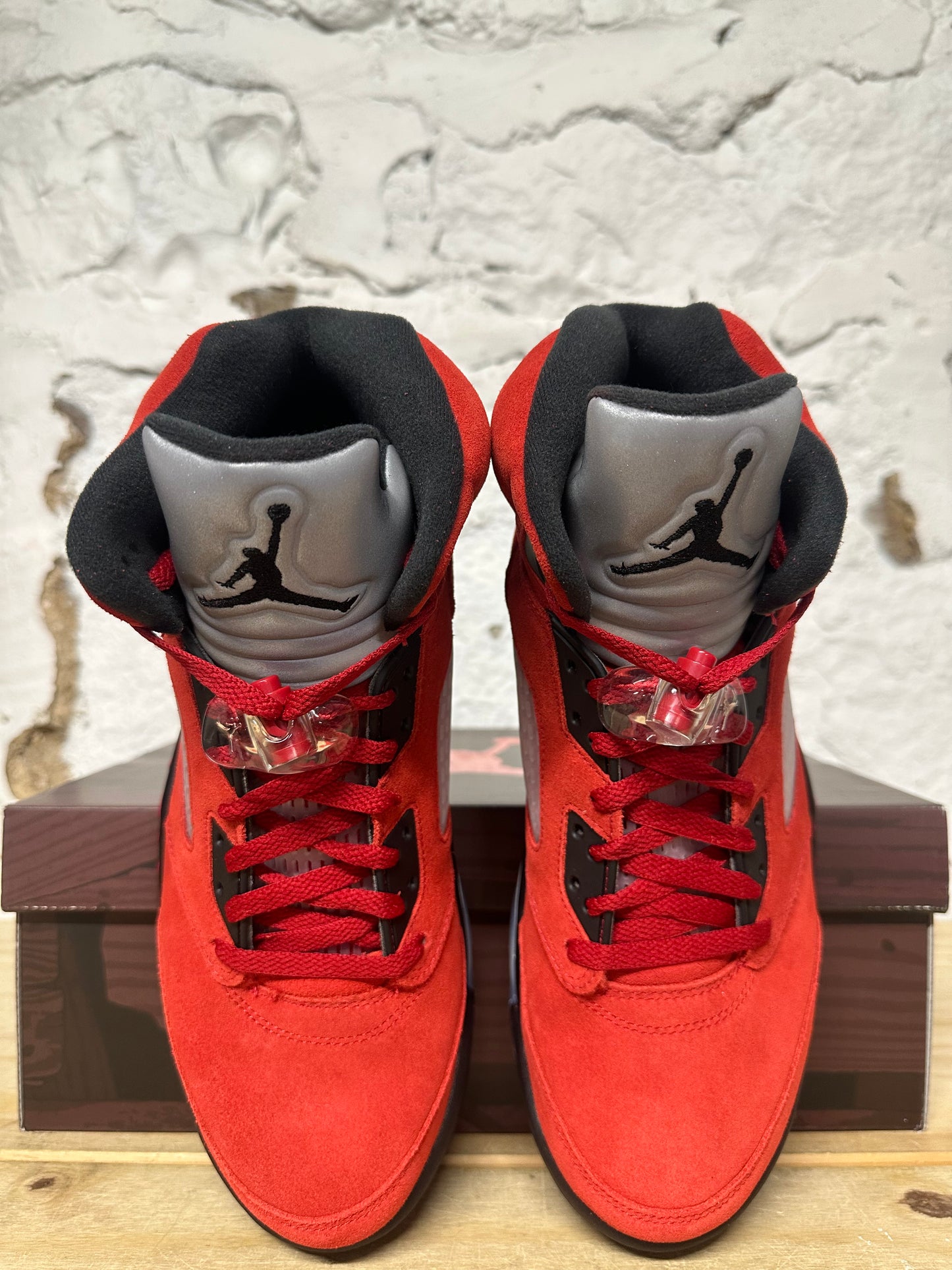 Air Jordan 5 Raging Bull Sz 12.5 DS