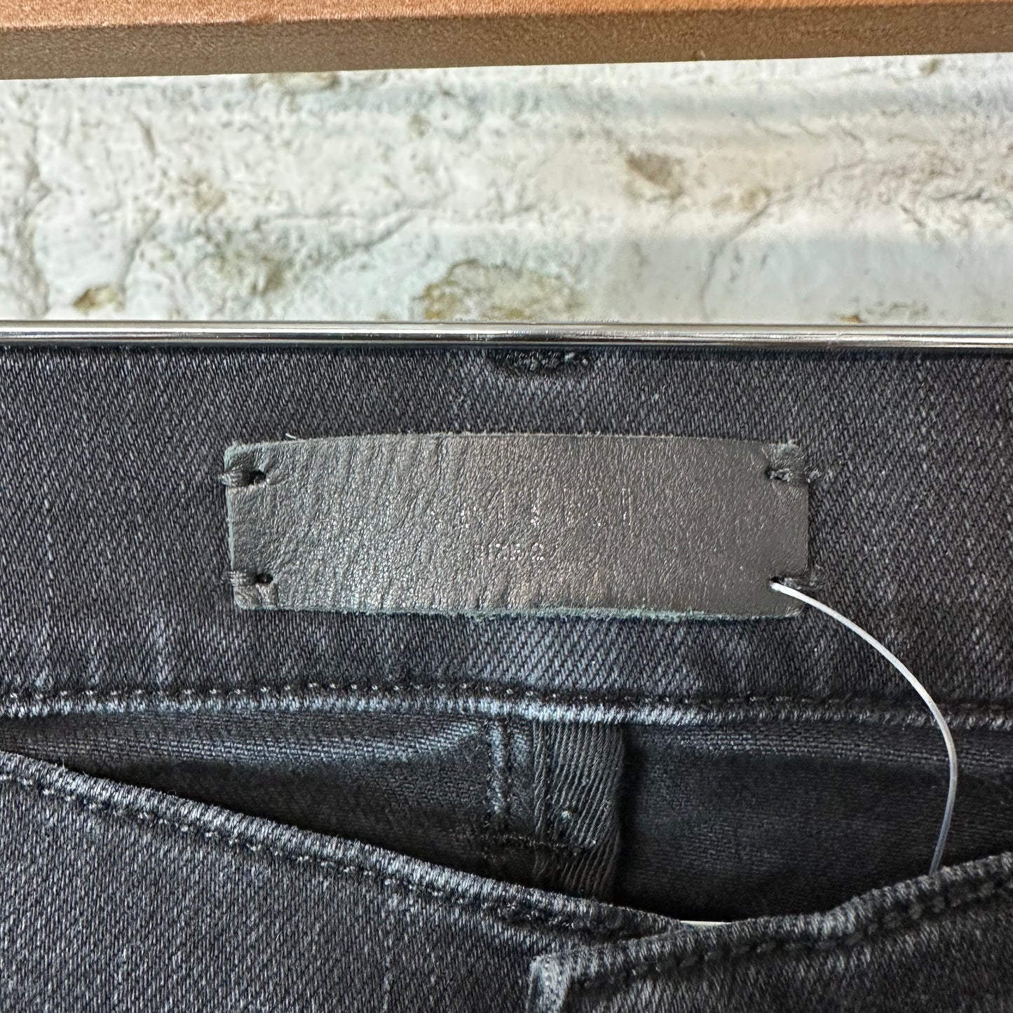 Amiri Vintage Logo Distressed Black Denim Jeans Sz 29