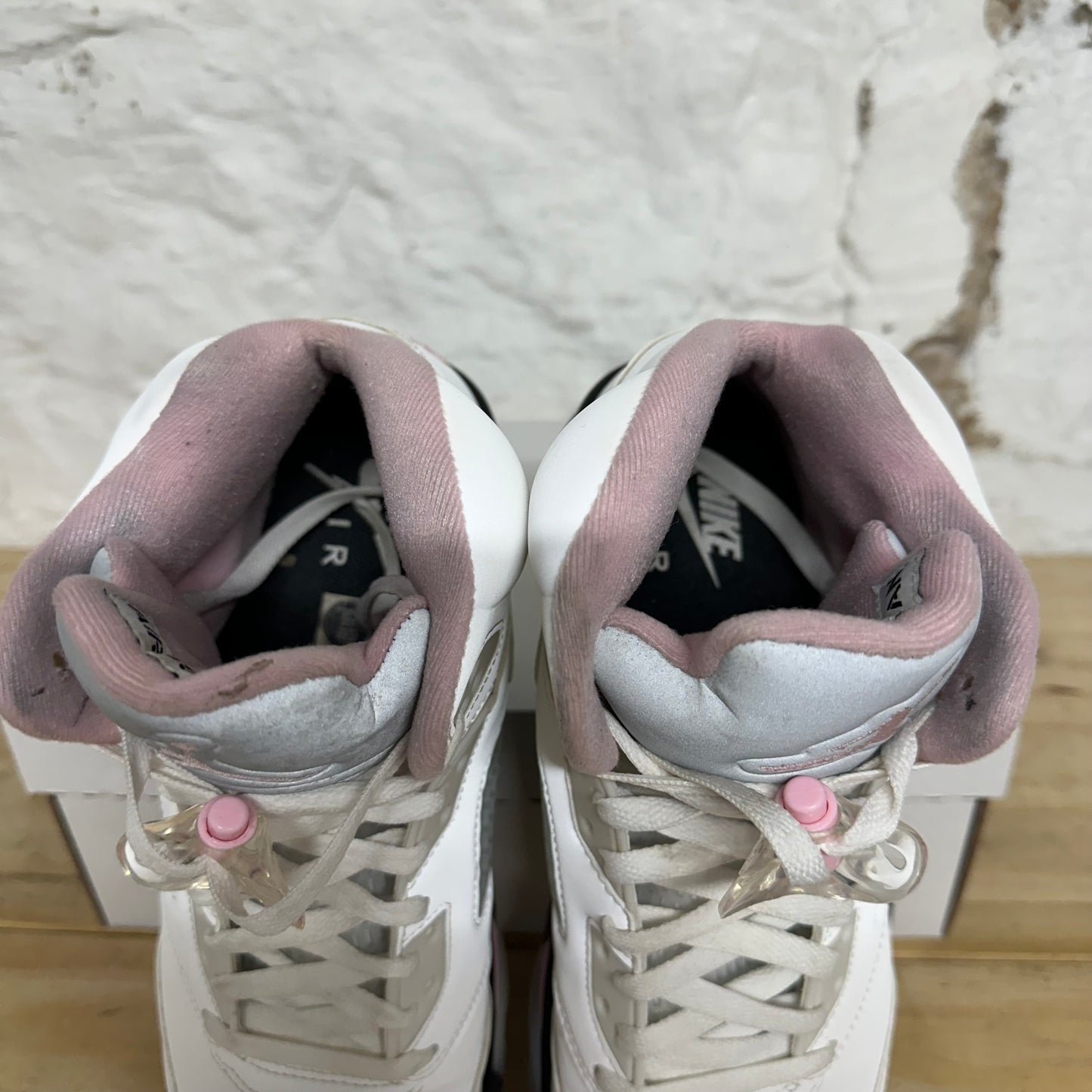 Air Jordan 5 Soft Pink Sz 10.5