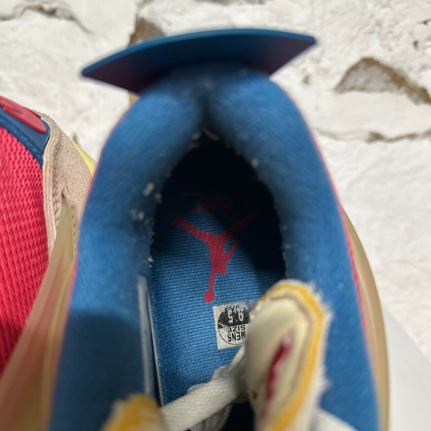 Air Jordan 4 Union Guava Sz 9.5