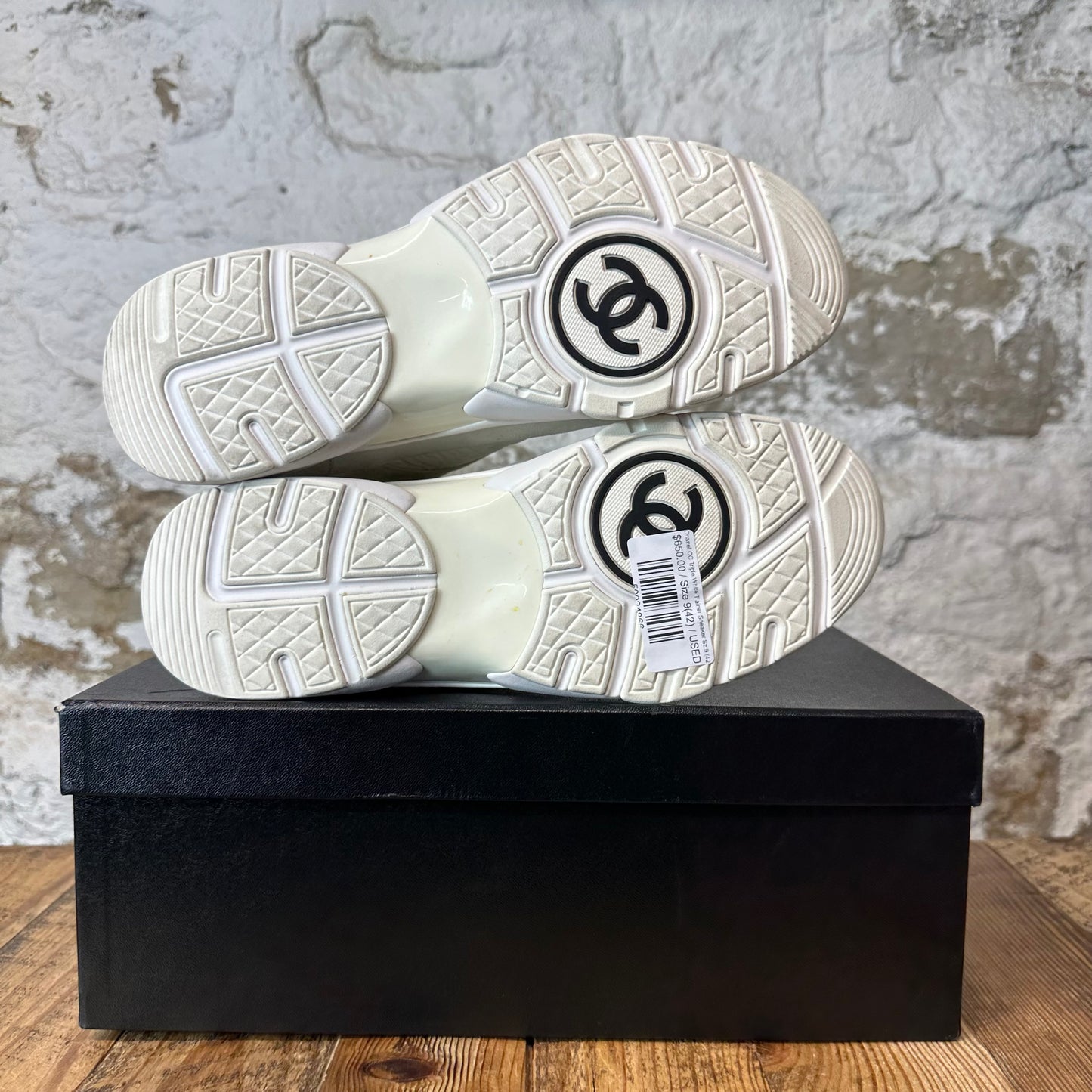 Chanel CC Triple White Trainer Sneaker Sz 9 (42)