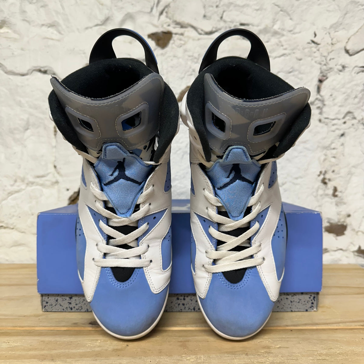 Air Jordan 6 White UNC Sz 10.5