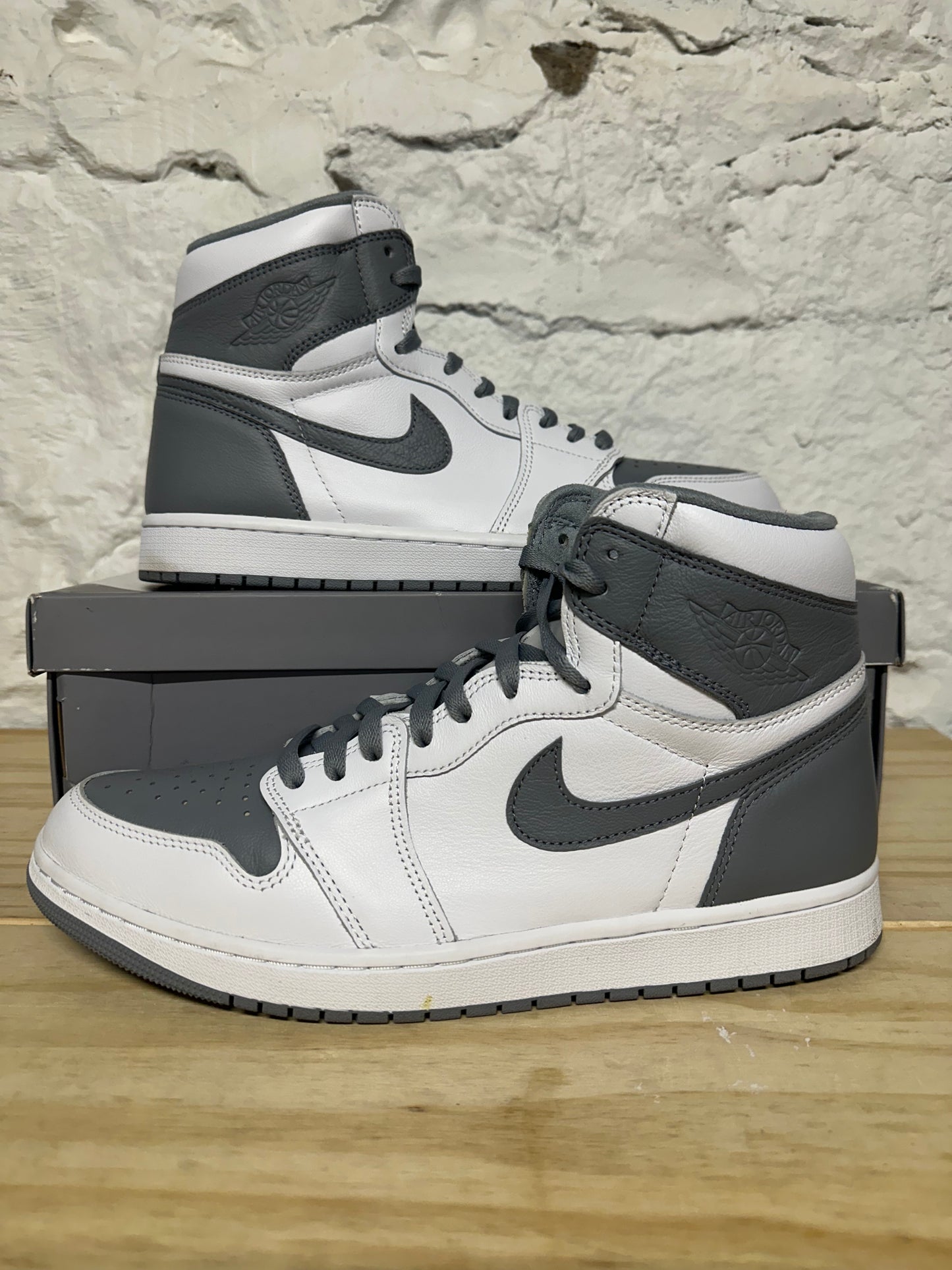 Air Jordan 1 High Stealth Sz 12.5